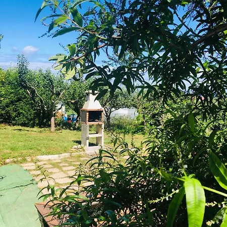 Camelia Casina Rural بيت للعطل