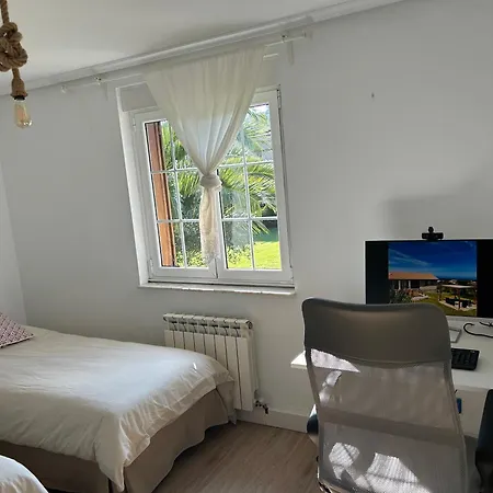 Camelia Casina Rural Albuerne